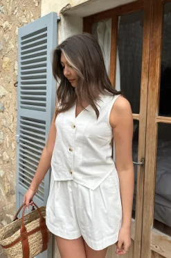 AlbaIC Shorts