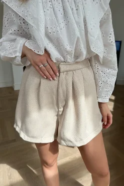 AlbaIC Shorts