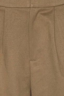 AlbaIC Shorts