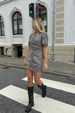 AliceIC Kjole