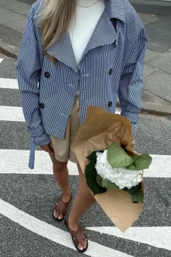 AlmaIC Trenchcoat