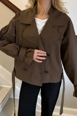 AlmaIC Trenchcoat