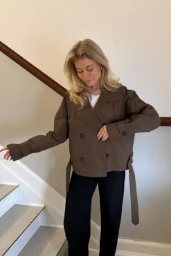 AlmaIC Trenchcoat