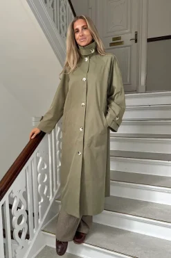 AvaIC Trenchcoat