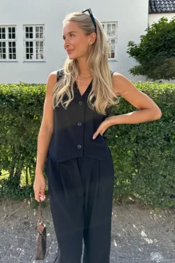 CelinaIC Vest