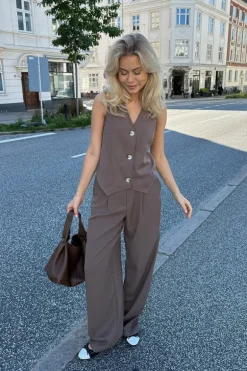 CelinaIC Vest
