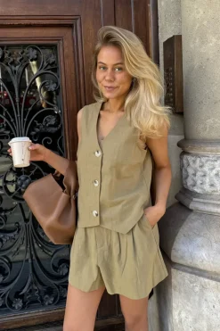 CelinaIC Vest