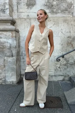CelinaIC Vest
