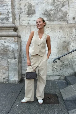 CelinaIC Vest