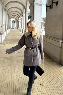 EliaIC Blazer
