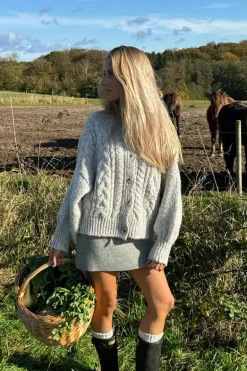 EllaIC Cardigan