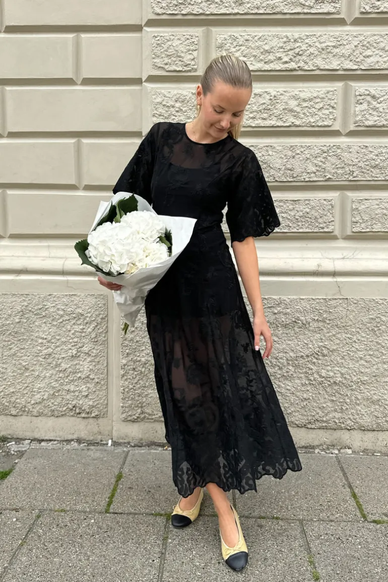 EllinorIC Lang Kjole