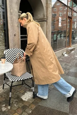FrejaIC Trenchcoat
