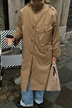 FrejaIC Trenchcoat