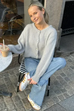 IdaIC Cardigan
