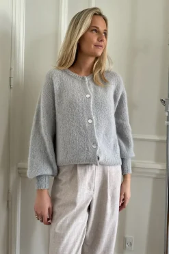 IdaIC Cardigan