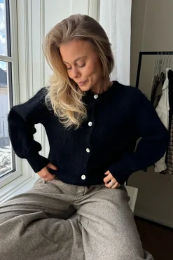 IdaIC Cardigan