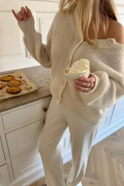 IdaIC Cardigan