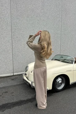 KarmaIC Cardigan