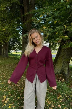 KarmaIC Cardigan