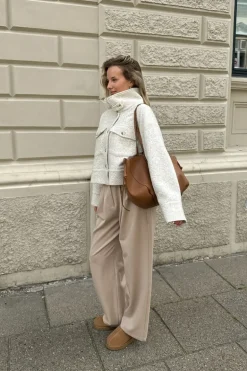 LauraIC Jakke