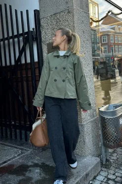 LunaIC Trenchcoat