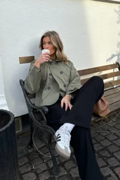 LunaIC Trenchcoat