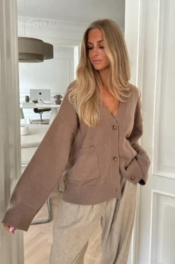 MollyIC Cardigan