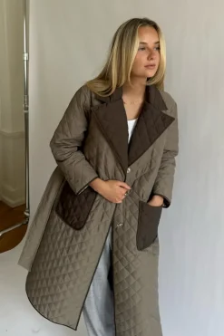NoraIC Quilted Jakke