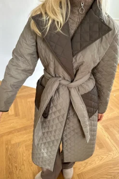NoraIC Quilted Jakke