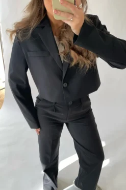 SelmaIC Cropped Blazer