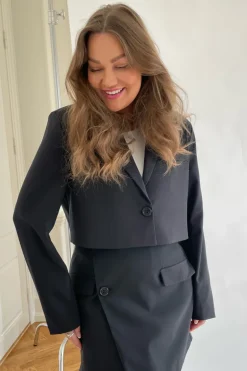 SelmaIC Cropped Blazer