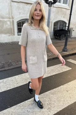 SifIC Strikket Kjole