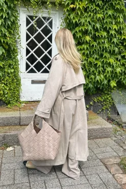 TillieIC Trenchcoat