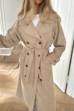 TillieIC Trenchcoat