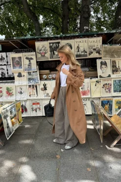 TillieIC Trenchcoat