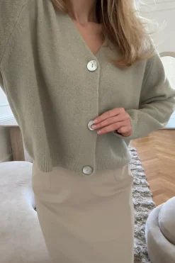 VickyIC Cardigan
