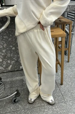 ZhannaIC Bukser